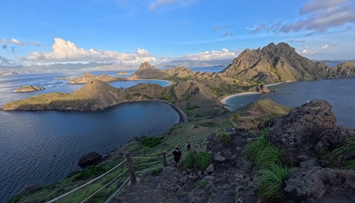 komodo tours, komodo tour from labuanbajo, komodo tour package, komodo Tour, Komodo National Park tour, Private Komodo Tour