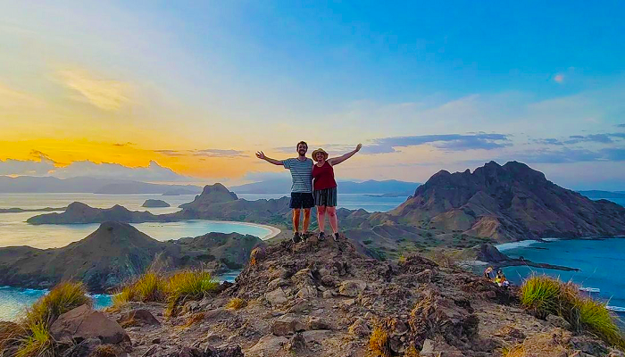 komodo boat trip, komodo luxury, komodo boat tour 4d 3n, open trip komodo, komodo boat tour 3d 2n, whale shark tour sumbawa