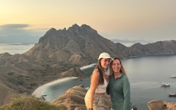 Changi Airport departures leading to a Komodo luxury boat trip in Indonesia.