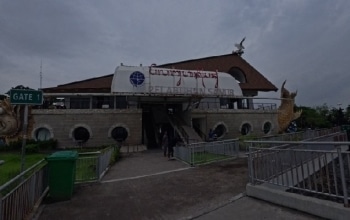 Boat at Sanur harbor preparing for a journey toward the Komodo dragon island in Indonesia.