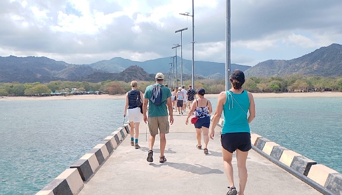  Packing List for 4D3N Sailing Komodo: What to Bring?