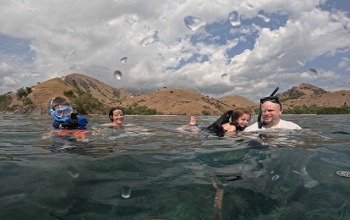 Can Non-Swimmers Do Komodo Boat Trip in Labuan bajo Flores